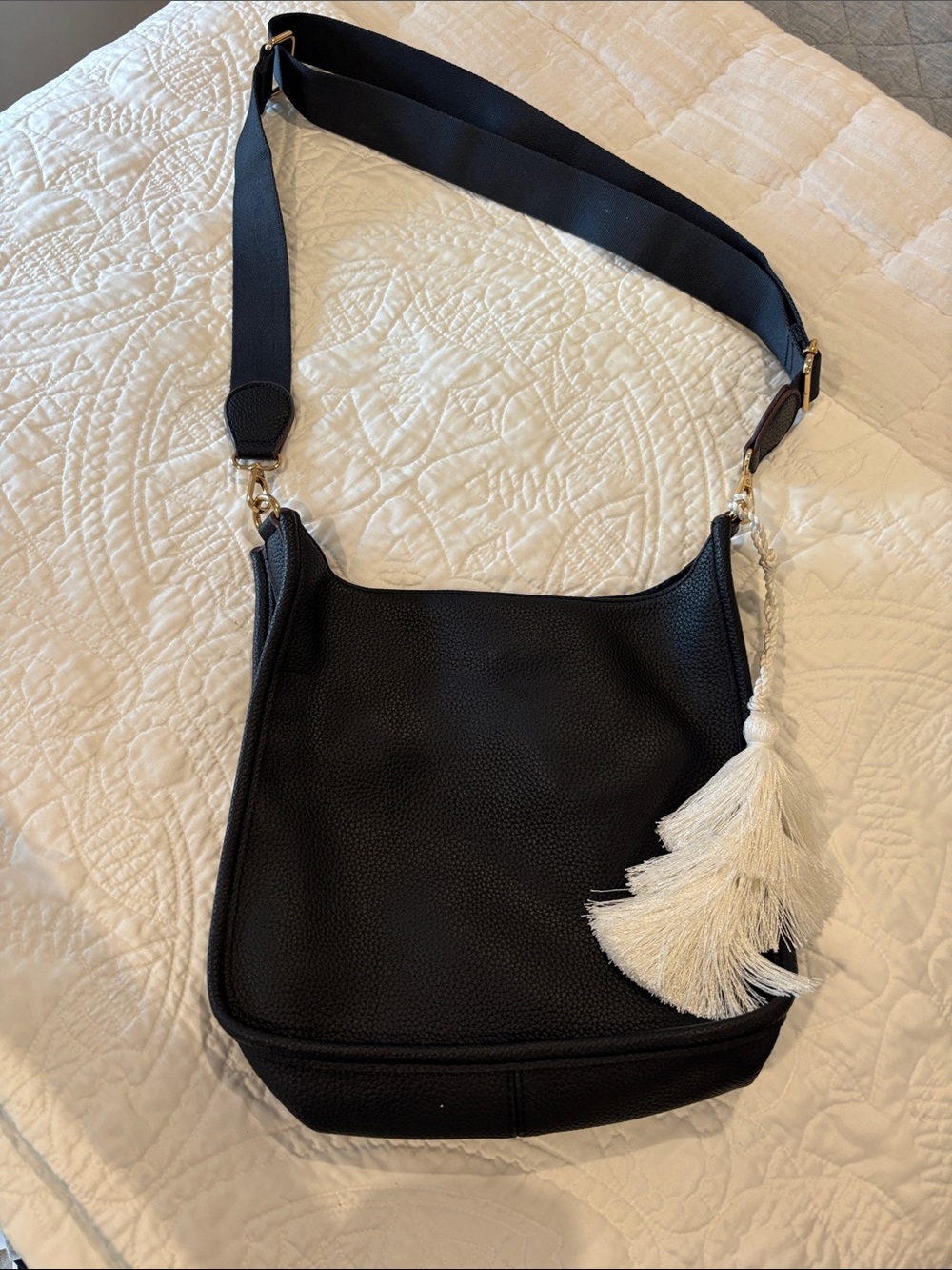 Pebbled leather(faux leather?) handbag